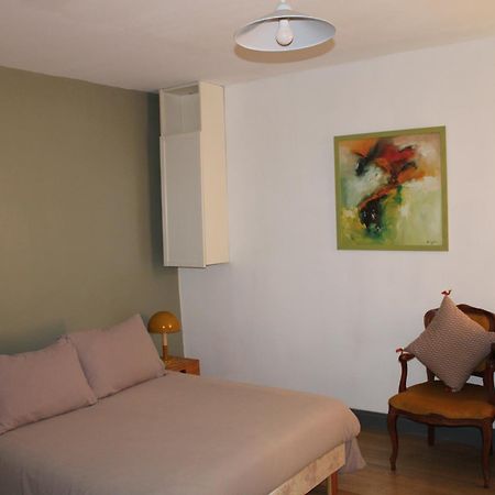 Agreable Appartement P2 Centre Ville Au Calme. Νιμ Εξωτερικό φωτογραφία